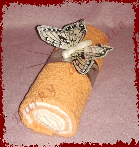 RO 000042 - Roláda malá s motýlem